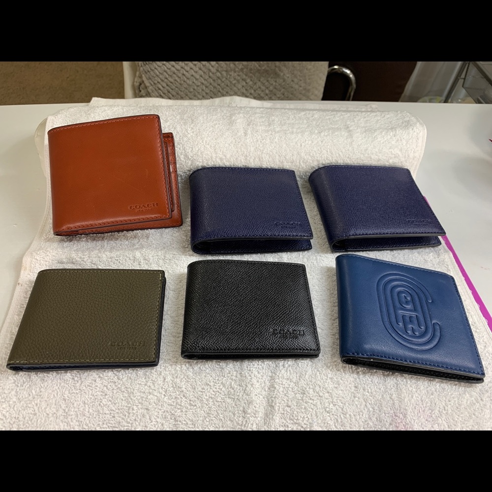 Authentic Coach Man Wallets - Picture 1 of 1